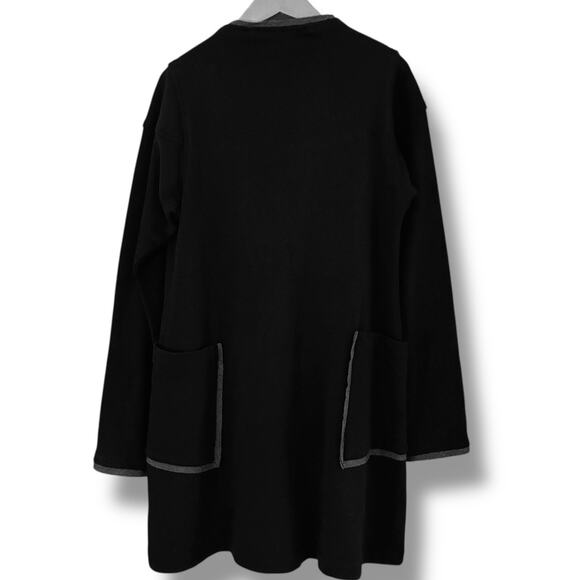 Tulip Black Women's Size XS Black 4 Button Down Quiet Luxury Parisian Minimalist - Picture 3 of 8